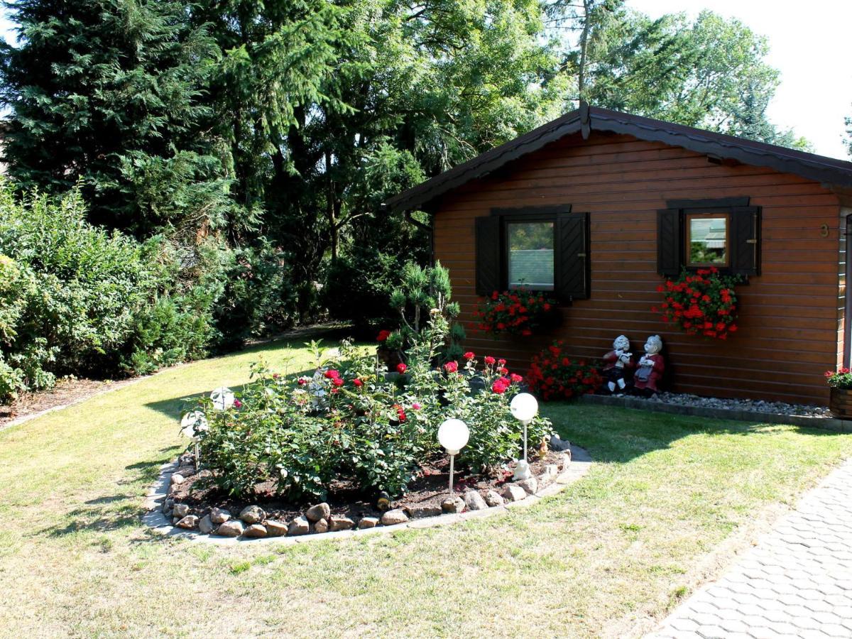 Pretty Bungalow In Neubukow With Garden, Roof Kültér fotó